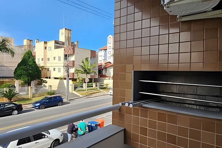 apto c/piscina perto da praia